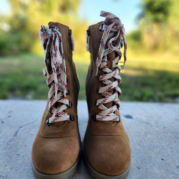 Buckle Crevo W9 Tan Leather Lace-Up Ankle Boots - Picture 2 of 7